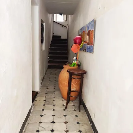 Superb Apartment, Air-conditioned, Parking Apartmán