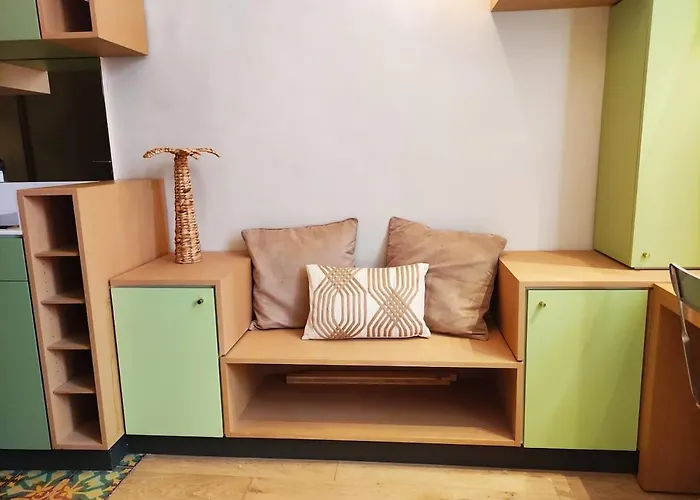 Apartment Superb Apartment, Air-conditioned, Parking